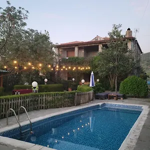 villa-llanaj.albaniahotels.org/